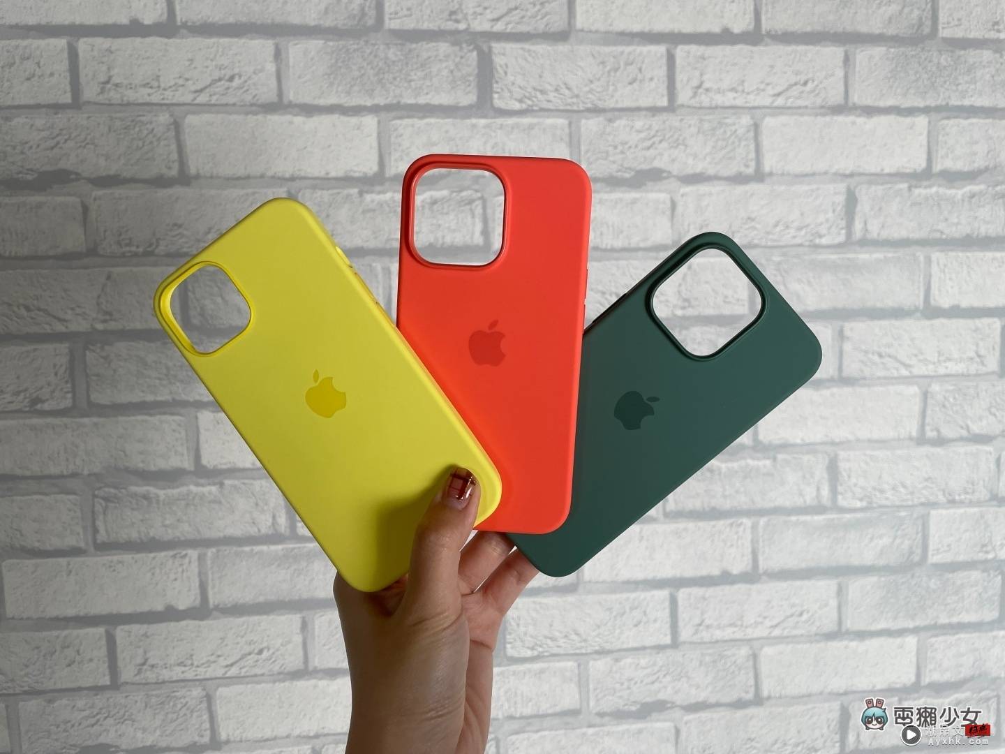 松岭青色的 iPhone 13 Pro 开箱！和绿色的 iPhone 13 比起来更显优雅 同场加映：夜幕绿的 iPhone 11 Pro 又是哪一种绿？ 数码科技 图8张